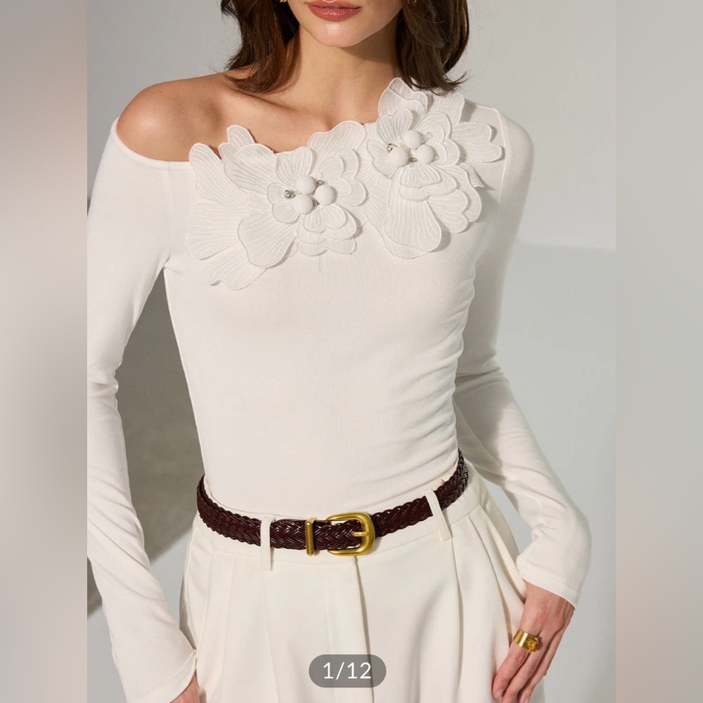 Commense White One-Shoulder Floral Appliqué Top